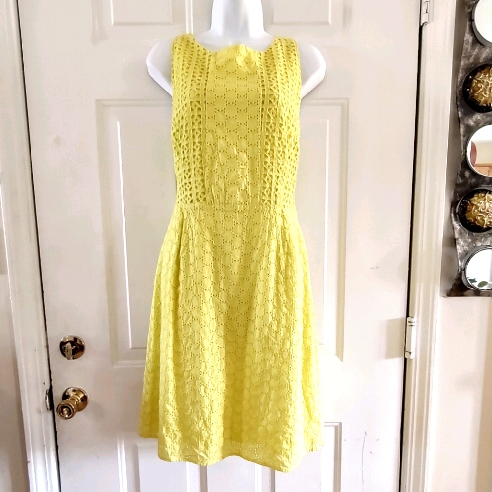 Old Navy Yellow Lace Dress. Size 12